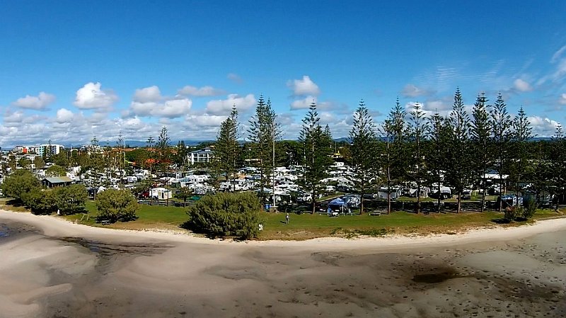 Loders12.jpg - Drone view of the caravan park and the Broadwater.