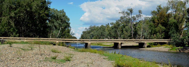 Texas08.JPG - Texas, Dumaresq River old highway crossing