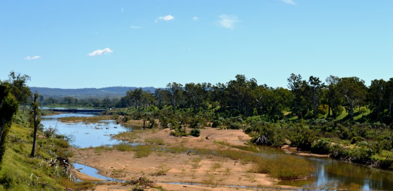 DSC_0017a.JPG - Gayndah - Burnett River