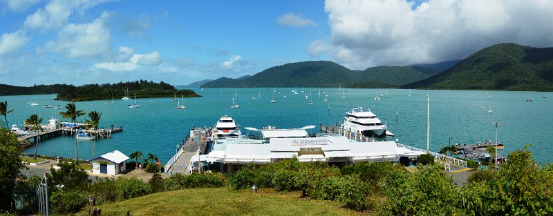 12AirliePan02.JPG - Shute Harbour