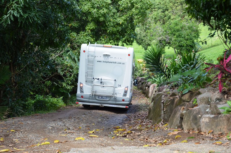 DSC_0017.JPG - Leaving down the driveway - a bit of a test for Casa