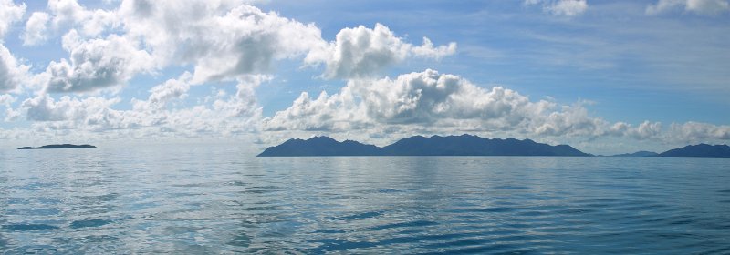 02BowenPan05.JPG - Bowen; Gloucester Island