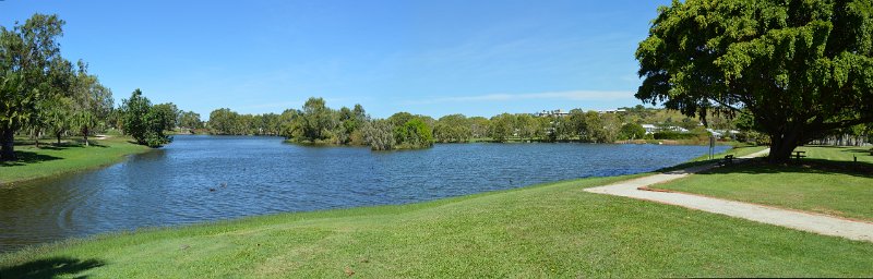 03BowenPan03.JPG - Bowen town centre - Mullers Lagoon
