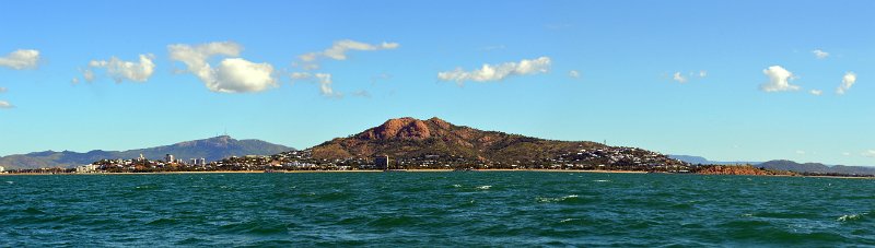 08TvillePan05.JPG - Townsville; Magnetic Island trip - return to Ross Creek as the wind gets up