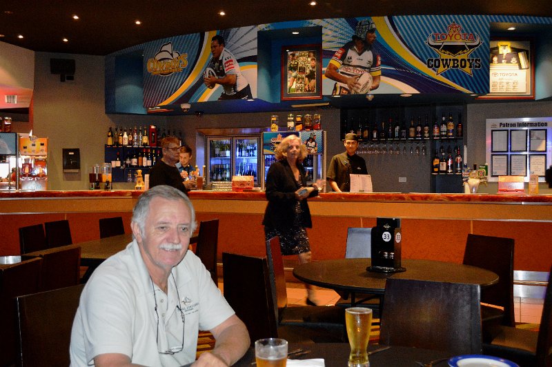 DSC_0042.JPG - Townsville centre - Cowboys League Club