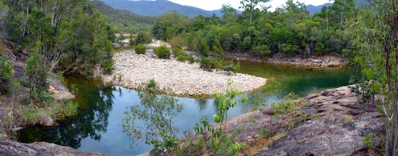 12CrystalCkPan01.JPG - Crystal Creek in the Paluma National Park