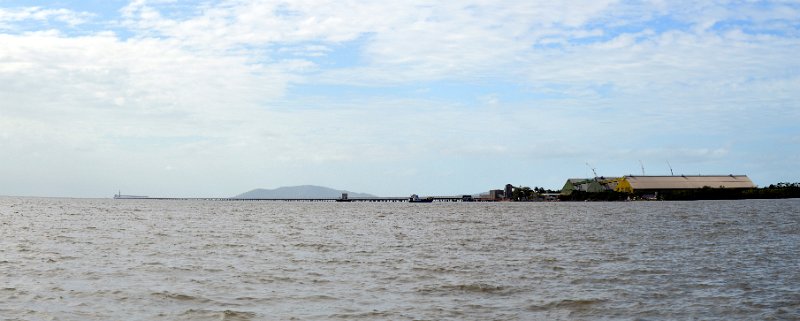 16LucindaPan06a.JPG - Lucinda, boating near Hinchinbrook Island