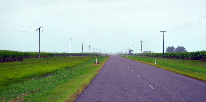DSC_0104.JPG - On the road to Wallaman Falls