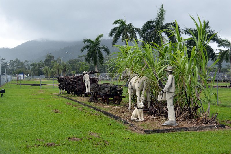 DSC_0015.JPG - Tully sugar mill display
