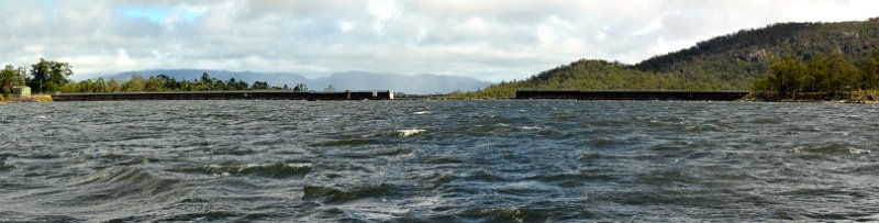 21TinarooPan04.JPG - Tinaroo Dam wall - even though this is a lake, it was quite rough with the strong winds while we were here