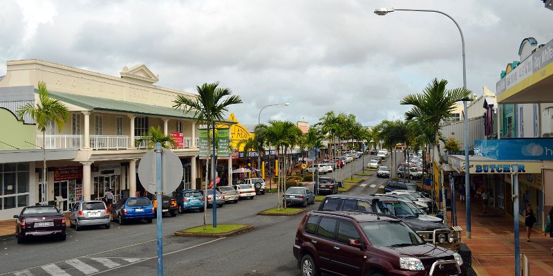 DSC_0022.JPG - Innisfail town centre