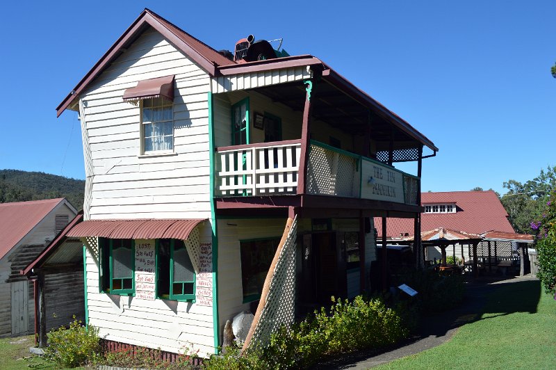 DSC_0032.JPG - Herberton Historic Village - Tin Pannikin Pub
