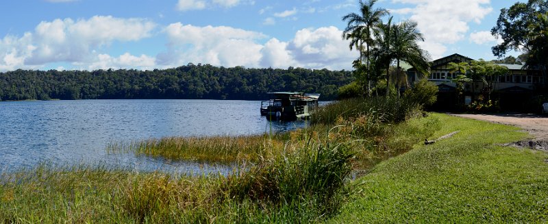 24EachamPan11.JPG - Atherton Tablelands - The Crater Lakes NP - Lake Barrine