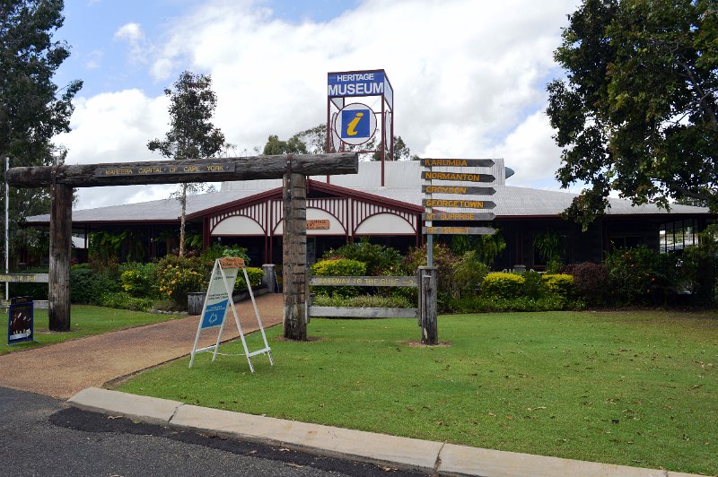DSC_0109a.JPG - Atherton Tablelands - Mareeba info centre and Heritage Museum