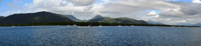 29CairnsPan03.JPG - Cairns - Trinity Inlet