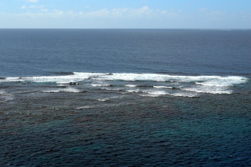 DSC_0097.JPG - Moore Reef - chopper flight