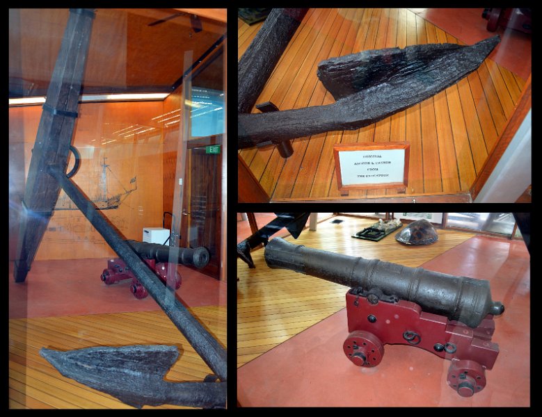 03Cooktown10.jpg - Cooktown - Endeavour's original anchor and cannon at James Cook Museum