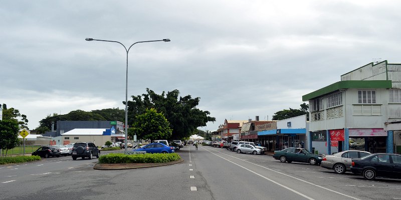 DSC_0019.JPG - Mossman town centre