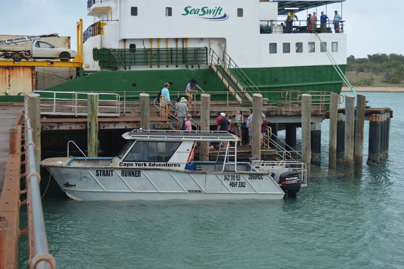 DSC_0005.JPG - Seisia wharf ready for our trip to Thursday Island