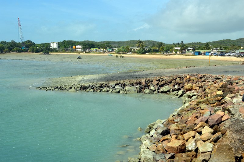 DSC_0135.JPG - Torres Strait - Horn Island where the airstrip in WWII served US and Australian planes 