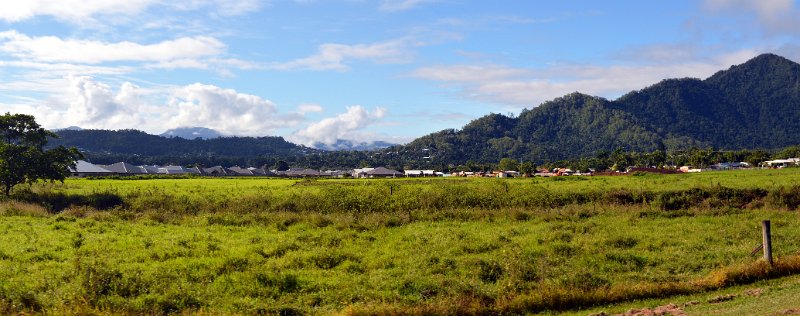 13KurandaPan03.JPG - Kuranda Scenic Rail trip - leaving  Freshwater Station and approaching the climb to the Tablelands