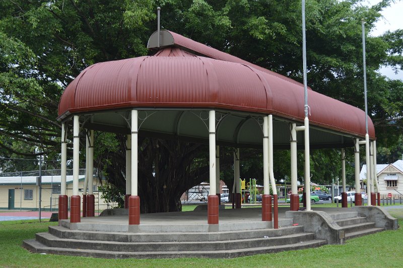 DSC_0054.JPG - Gordonvale - town centre