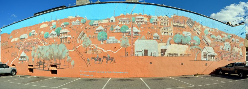 19ChTowersPan01.JPG - Charters Towers -  town centre mural on the side wall of the Titley building