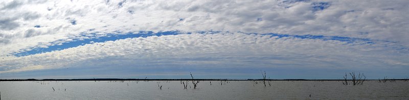 23MrbnPan01.JPG - Lake Maraboon