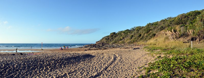 26GstonePan17.JPG - Agnes Waters beachfront