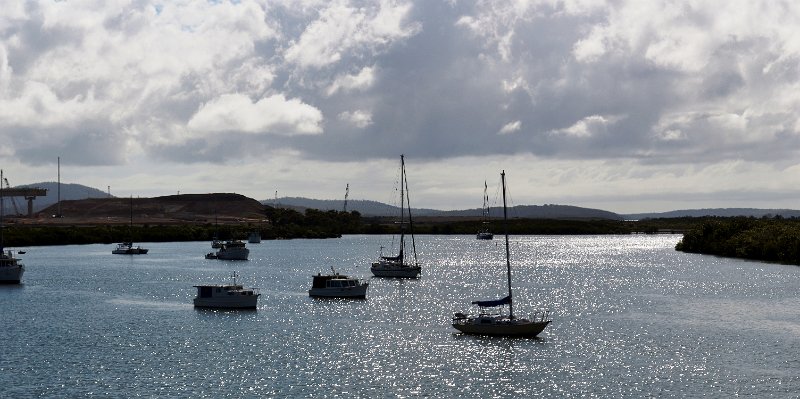 DSC_0202.JPG - Gladstone harbour