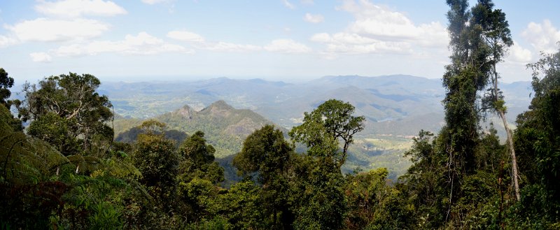 06MtWarningPan07.JPG - Wollumbin Mount Warning - Tweed Valley (caldera) views.