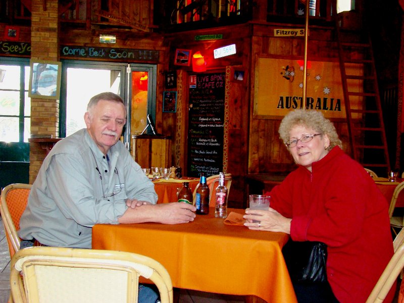 Porte D'Orleans - Cafe Oz The Australian Bar & Restaurant