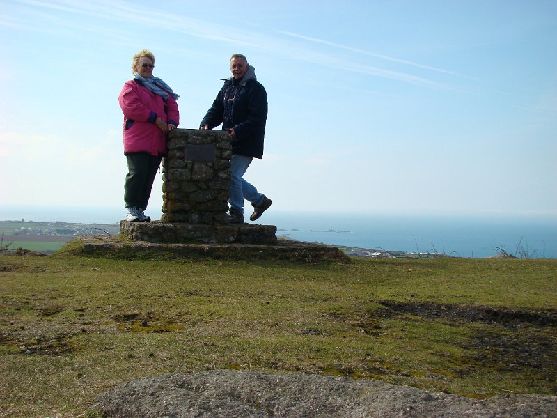 DSC01174.JPG - Chapel Carn Brae views
