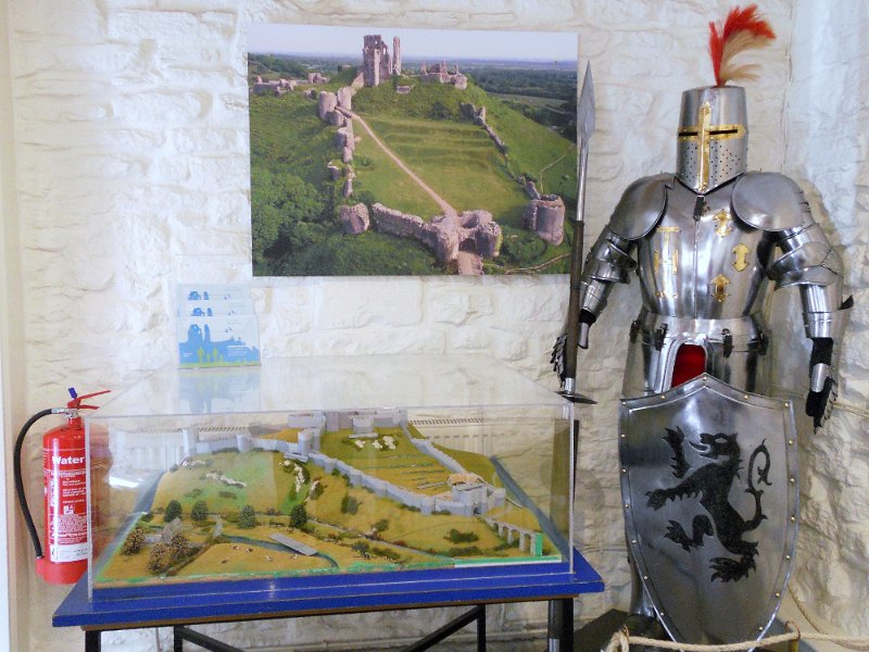 DSCN0331.JPG - Corfe Castle