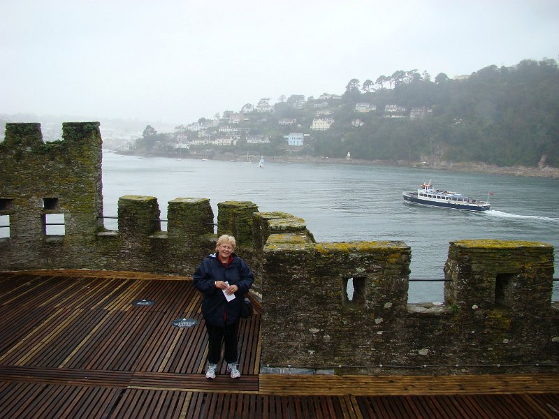 DSC01844.JPG - Dartmouth Castle and our Tour Ferry