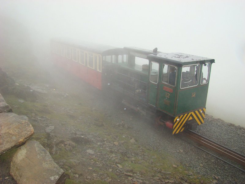 DSC02764.JPG - Mt Snowdon squally summit