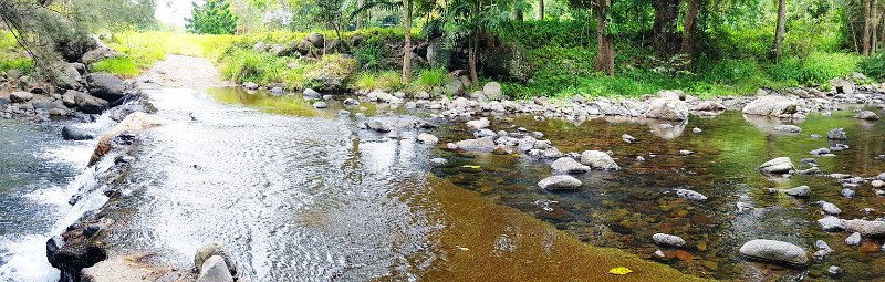 PanWW05.JPG - Albert River near "Lost World"
