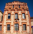 UniversityBrickwork